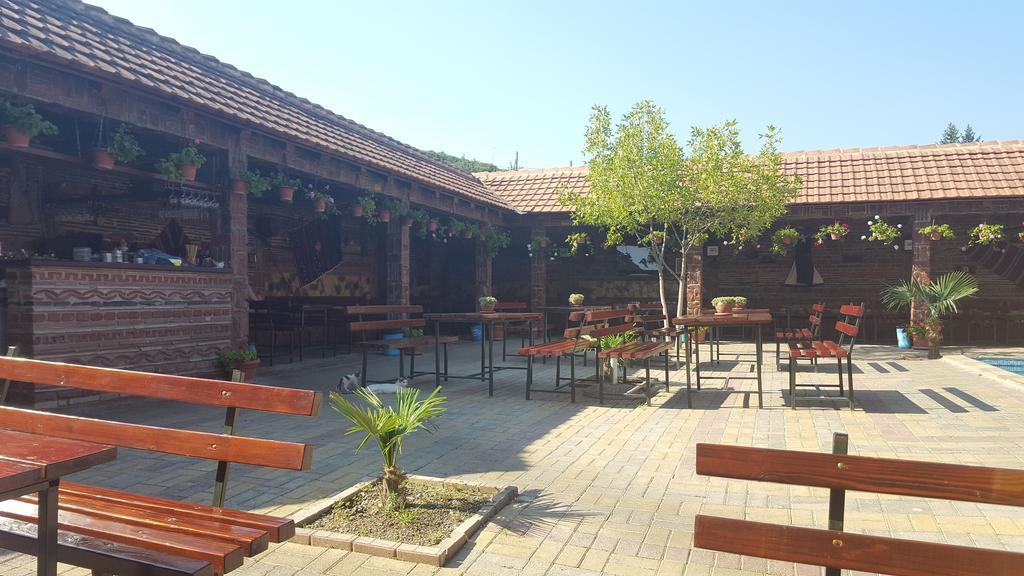 Apartments Dan Dar Nov Dojran ภายนอก รูปภาพ